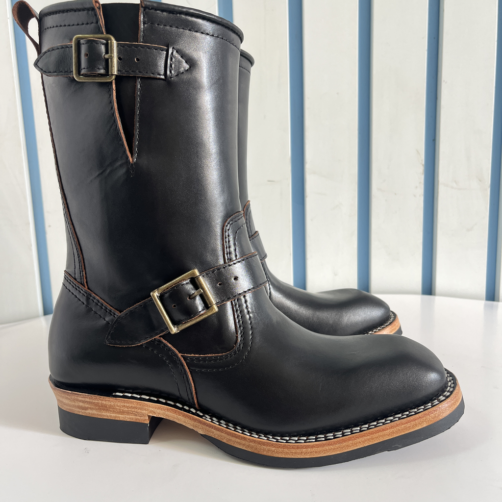 Vintage Horse Leather Work Boots – Mid-Calf Engineer Style with Metal Buckles, Perfect for Urban Riders & Heritage Fashion